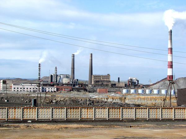 завод в карабаше