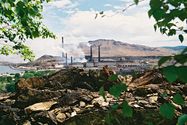 завод в карабаше